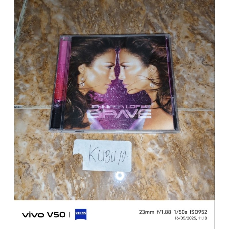 KASET CD - JENNIFER LOPEZ - BRAVE