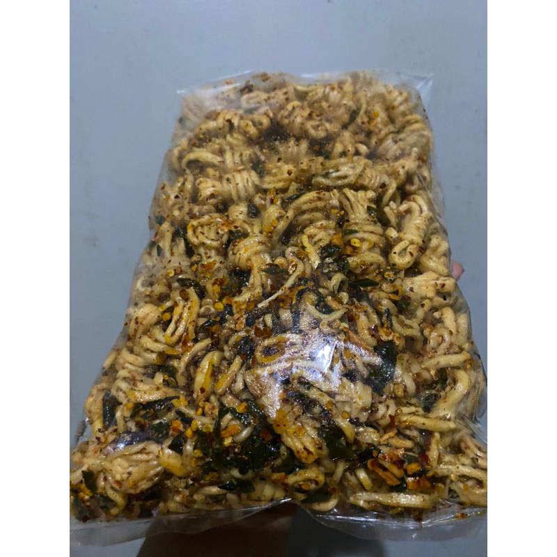 

MIE GULUNG 225gr TERENAK!!!