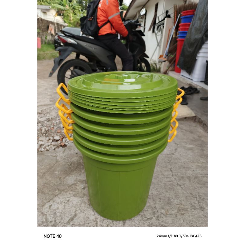 Ember plastik 30 liter ember plastik tutup 30 liter Murah warana hijau ijo