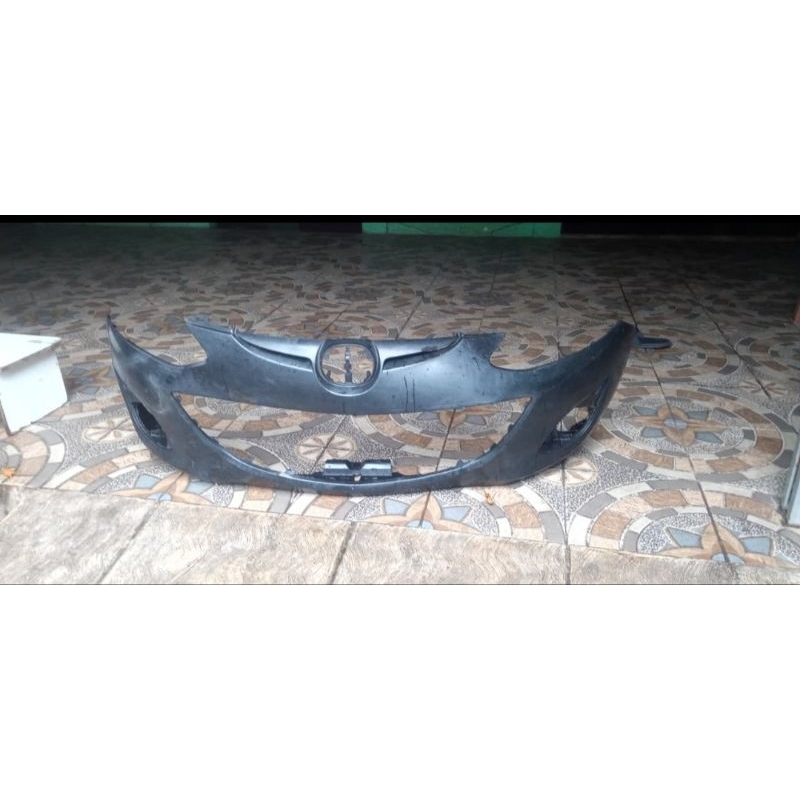 bemper depan Mazda 2  original