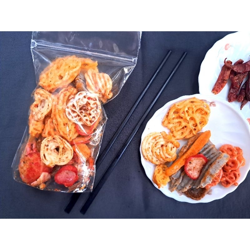 

KERUPUK SEBLAK MIX PEDAS DAUN JERUK 100gr