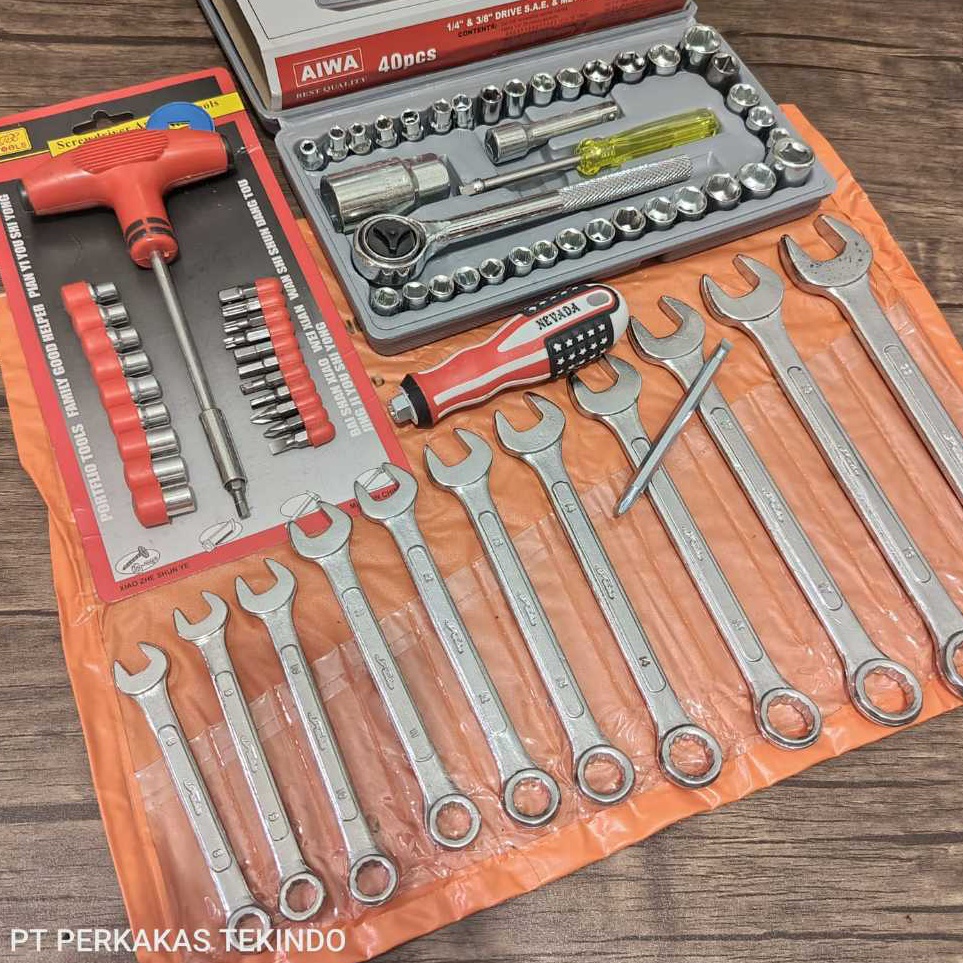 PAKET MURAH Kunci Shock Sock Set 4 PcsRing Pas Set 822MmObeng T PaluObeng Plus Minus  Alat Perbaikan