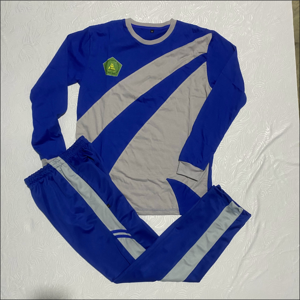 SERAGAM OLAHRAGA SETELAN KAOS DAN CELANA SMA LENGAN PANJANG CUSTOM DESAIN
