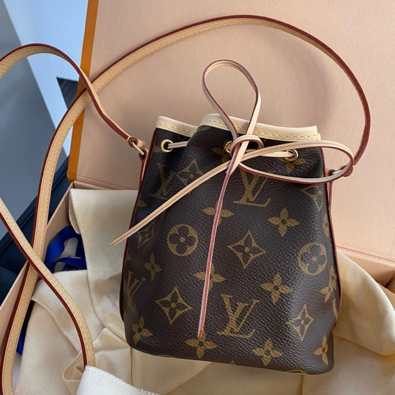 Preloved LV Nano Noe 2011