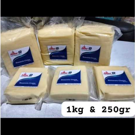 

Keju Mozzarella Anchor 250 gram dan 1 KG