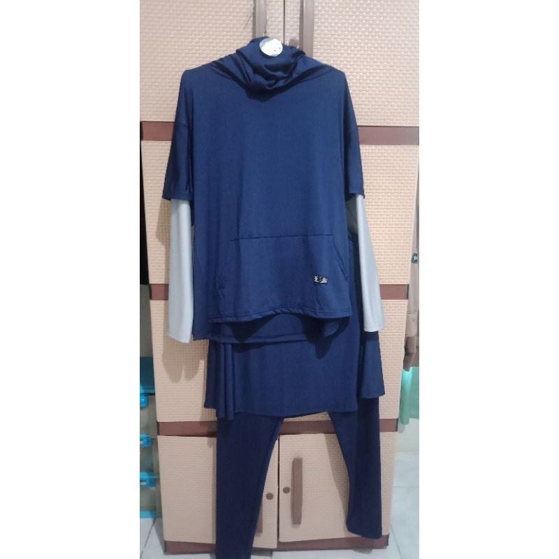 Setelan One Set Baju Olahraga Wanita