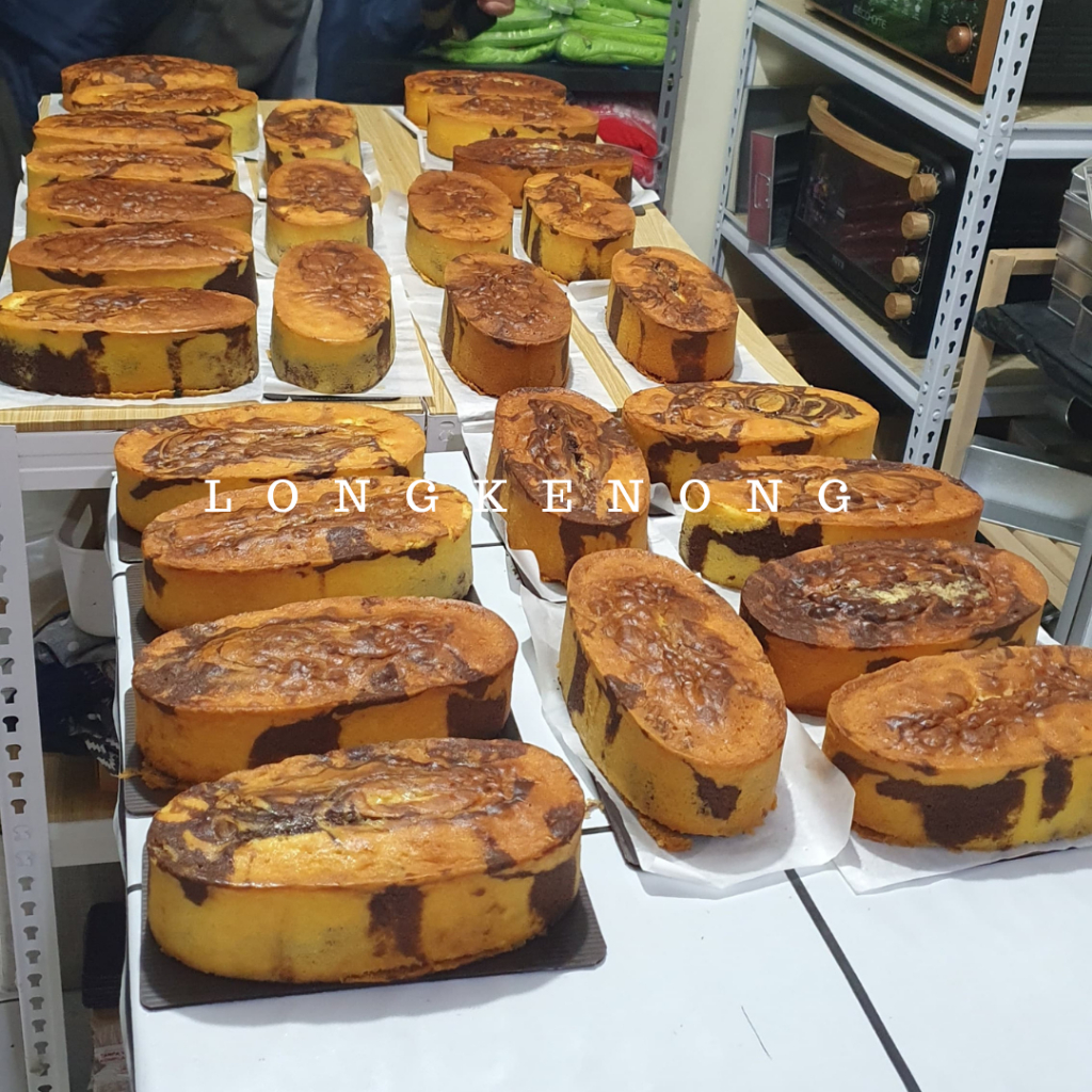 

Kue Marmer Classic / Marmer Brownies / Marmer Cake / Marble Cake / Marble Brownies Loyang Oval By Longkenon