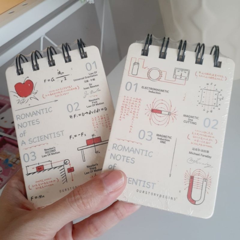 

Notebook Motif Romantic / Notebook Aesthetic / Notebook Love