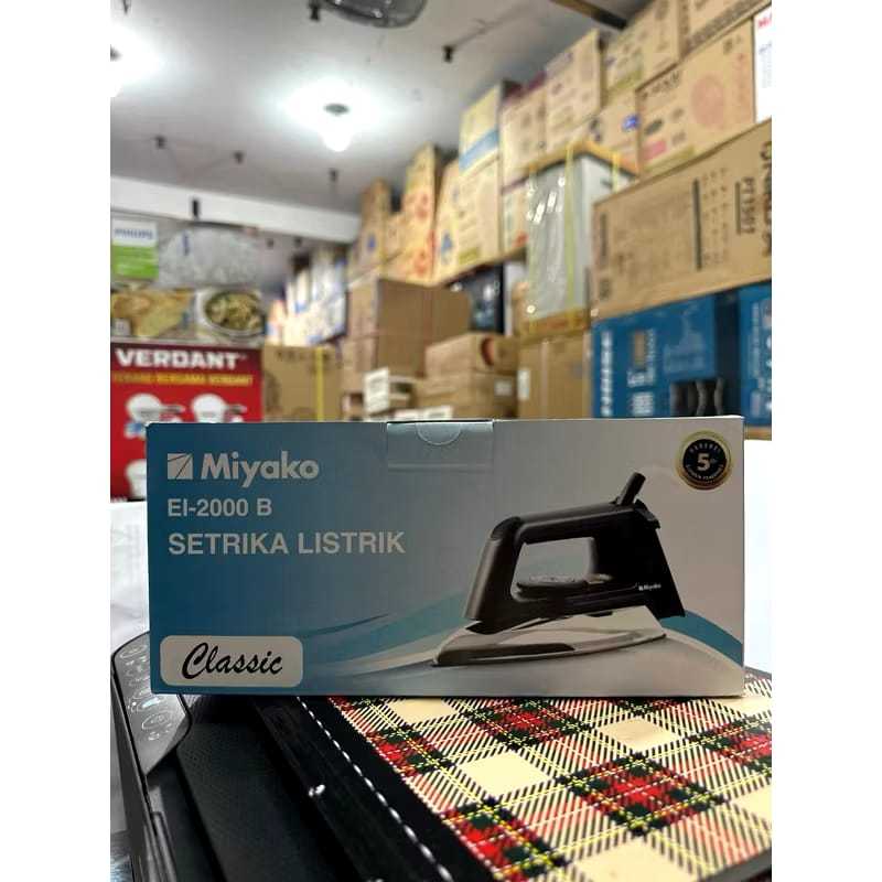 Setrika Miyako El 2000b / Setrika Baju / Setrika Pakaian