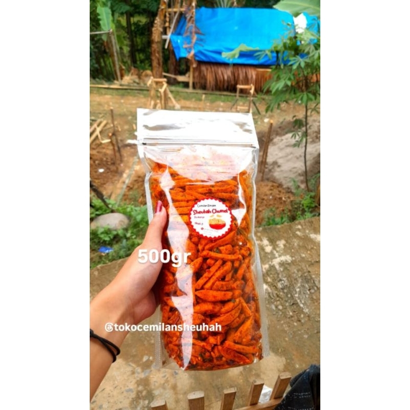 

Cemilan ringan basreng pedas daun jeruk sheuhah!! pedasnya nampol gurihnya woke
