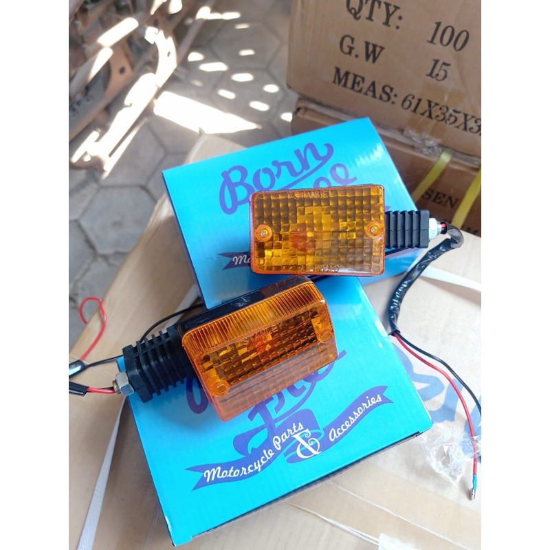 sen sein honda win gl 100 isi 2 pcs lampu sein win 100 gl 100 import mirip original