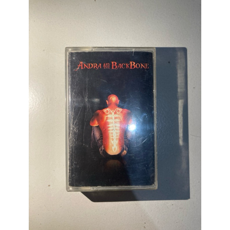 Kaset Andra And The Backbone "Sempurna"