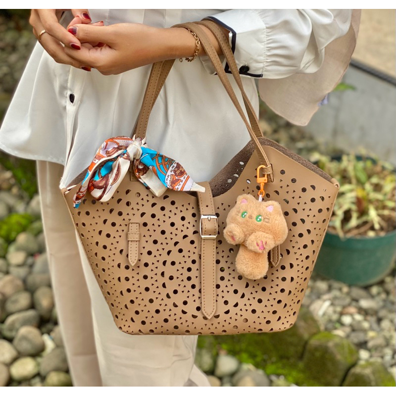 Tote Bag Cut Laser - Totebag Aniva ~ Tote bag Wanita Premium