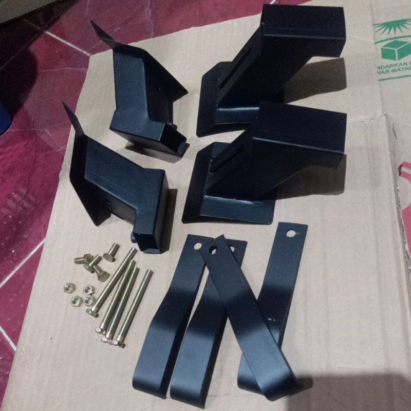 DUDUKAN CROSSBAR UNIVERSAL