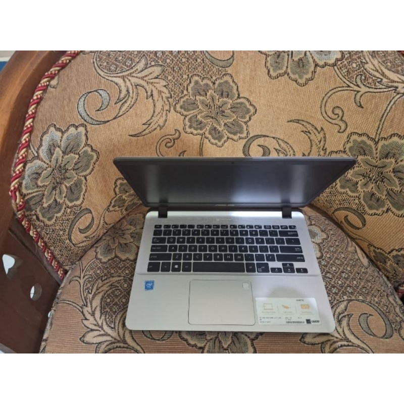 Laptop Asus A407Slim