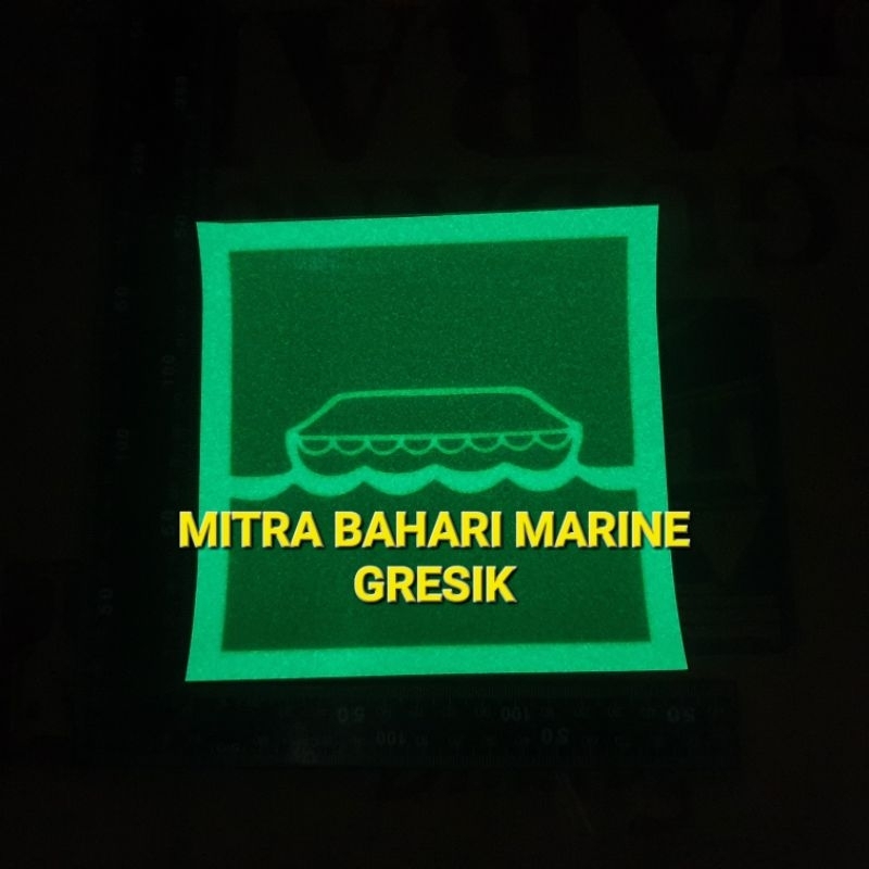 

Stiker IMO Symbol IMPA 334050 Lifeboat Ukuran 15x15cm Glow In The Dark