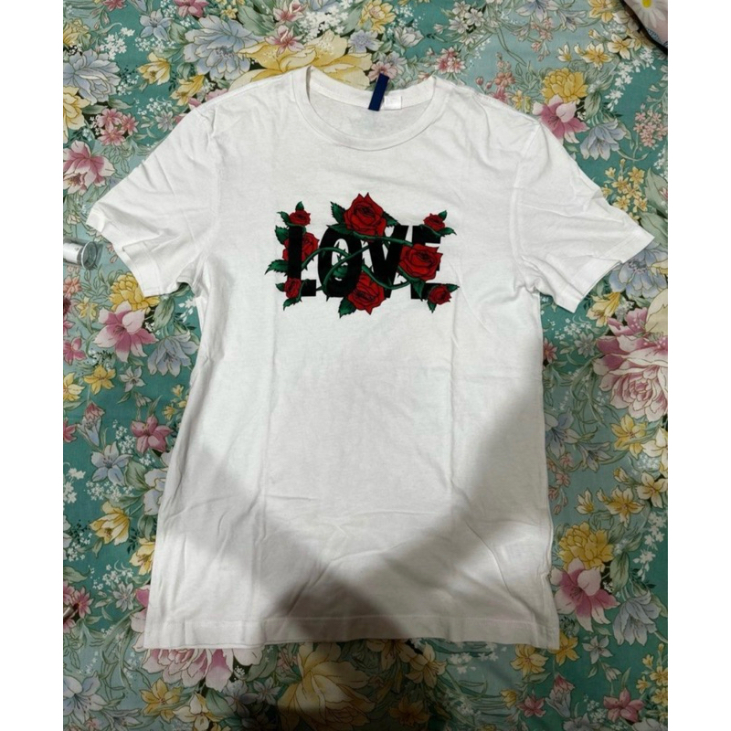 preloved t-shirt kaos h&m men putih mawar