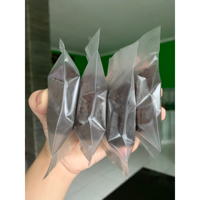 

Brownies fudgy travel size isi 12