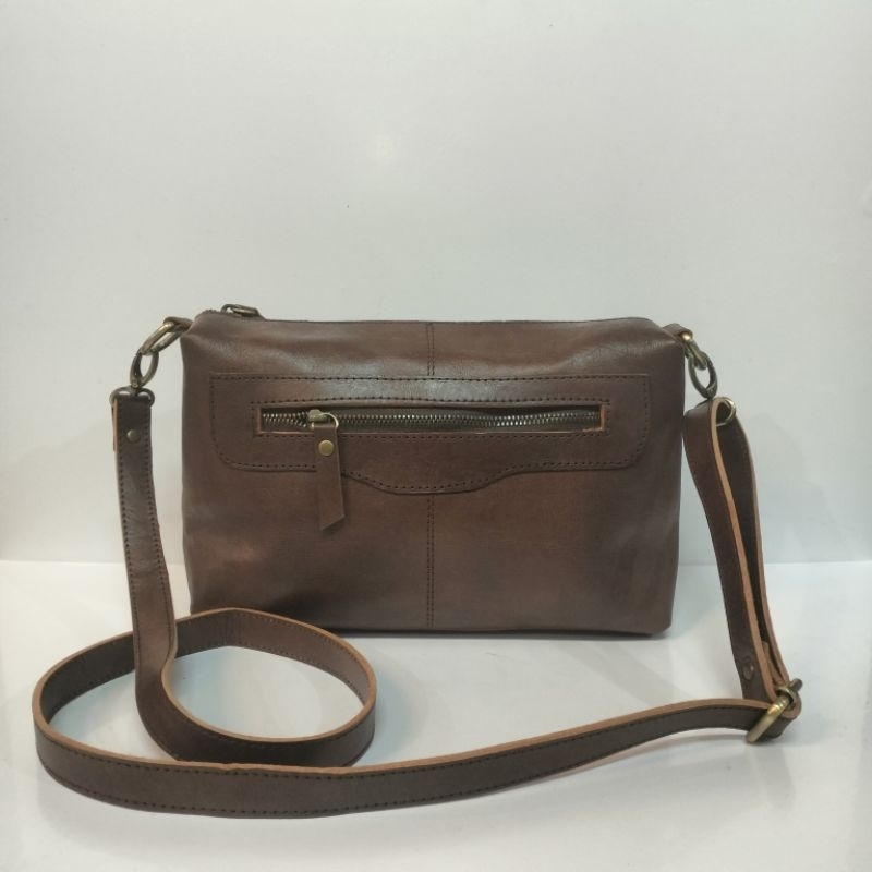 Tas selempang buntal kulit asli jogja