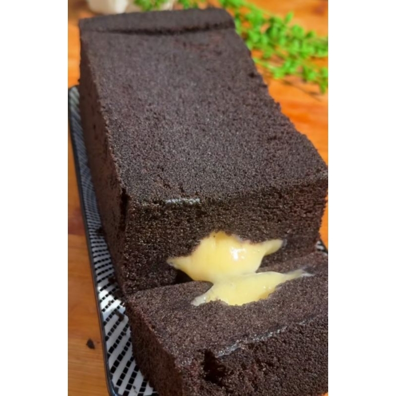 

Bolu Ketan Hitam Kukus Keju Lumer