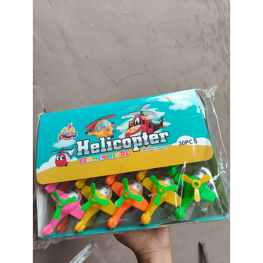 

(10 pcs) SANKI HELIKOPTER MAINAN DENGAN ISI PERMEN RASA BUAH