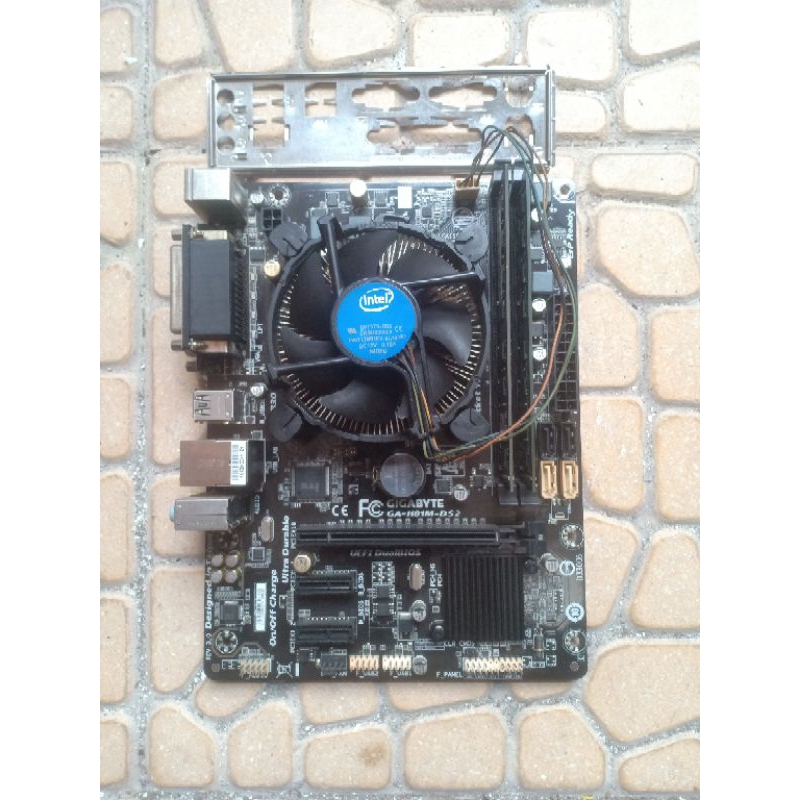 PAKET Motherboard GIGABYTE GA H81 DS2