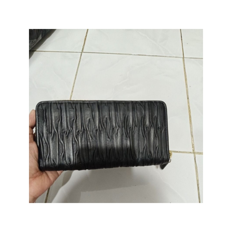 Dompet panjang preloved