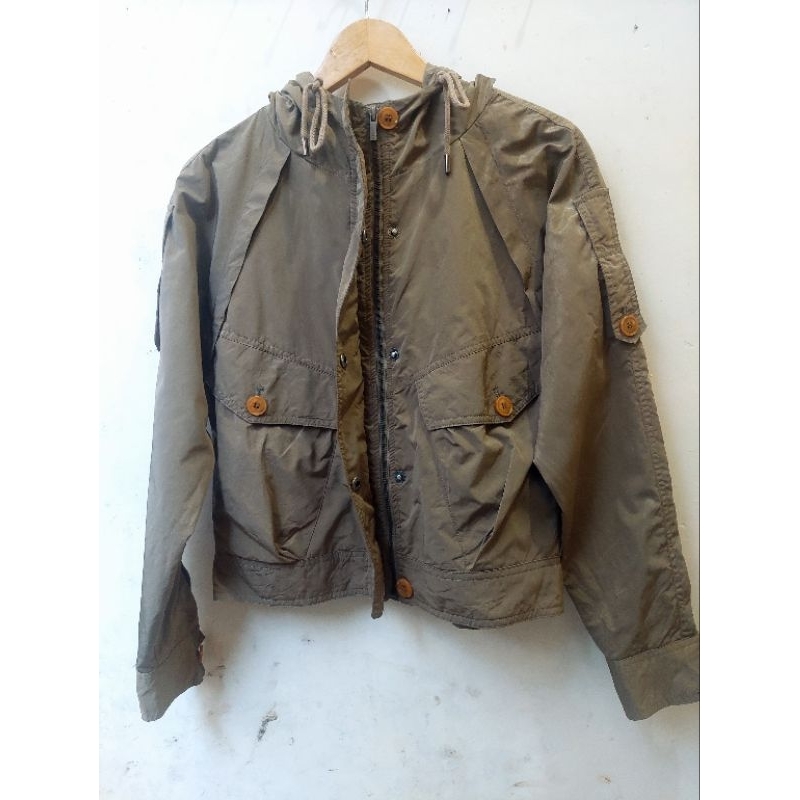 Jaket Wanita Merk TATE