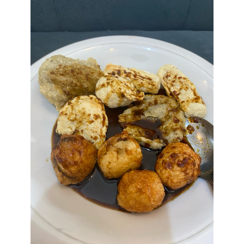 

pempek tenggiri asli 10 pcs