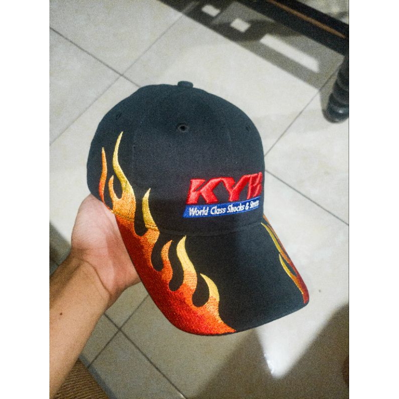 topi flame KYB
