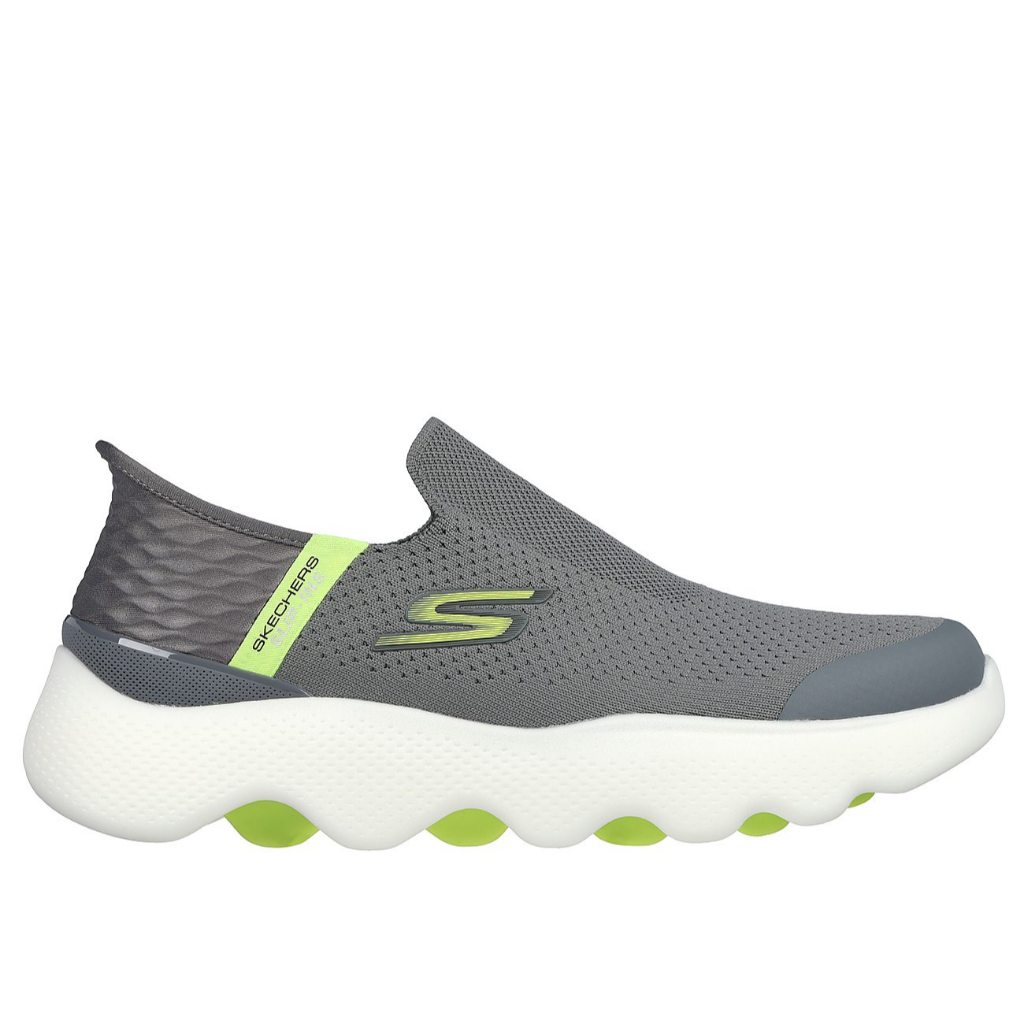 Skechers Slip-ins: GO WALK Massage Fit Sepatu Jalan Pria Teknologi Slip-On Slip-In