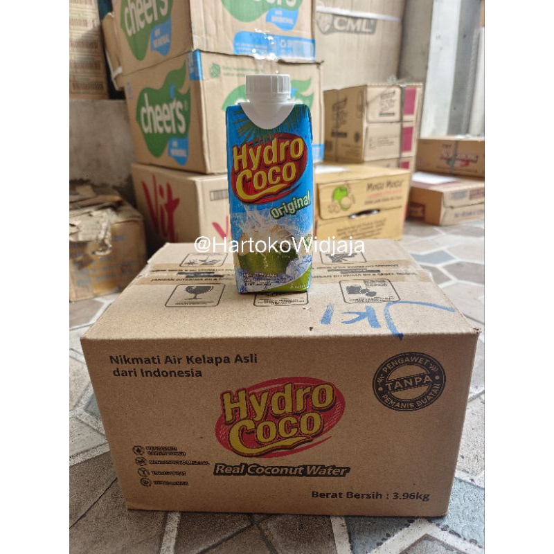 

MINUMAN KELAPA HYDRO COCO / HYDROCOCO 330ML DUS ISI 12 BOTOL