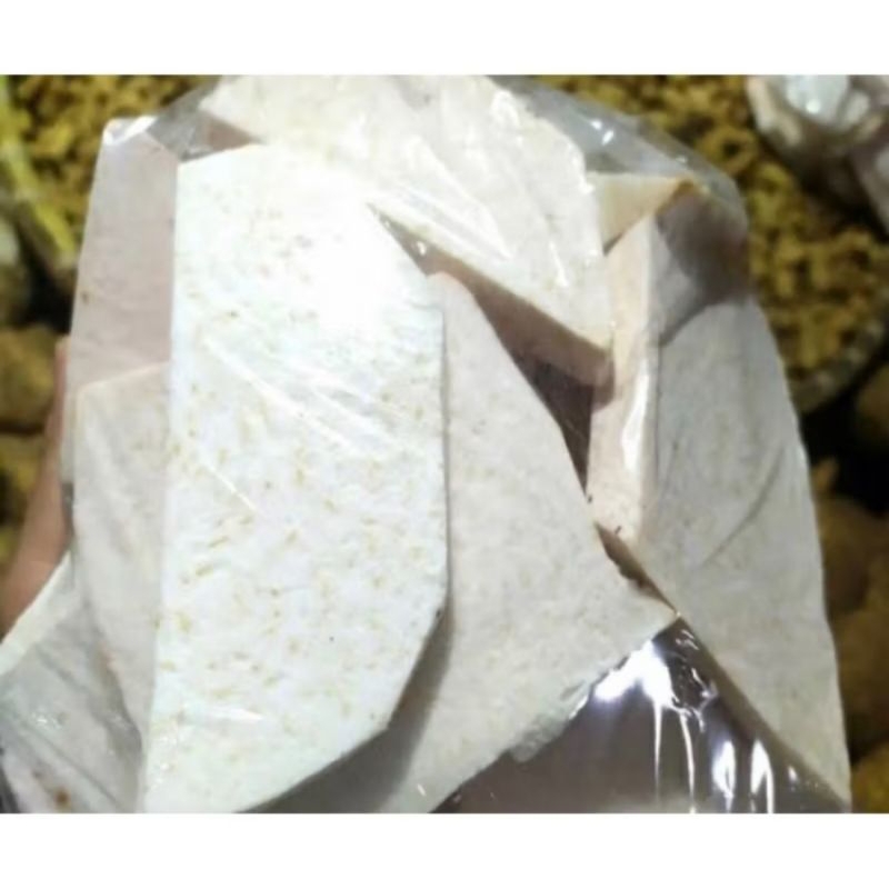 

umbi Talas segar Mentah Sudah Dikupas per (1kg)