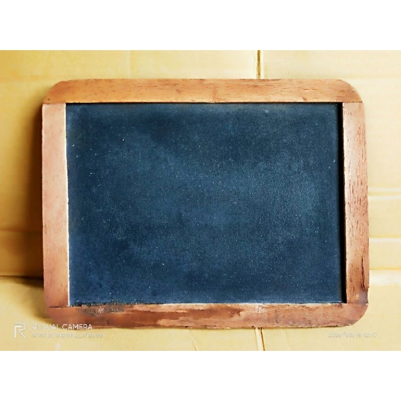 

Sabak batu antik kuno, alat tulis sekolah era SR ( Sekolah rakyat)