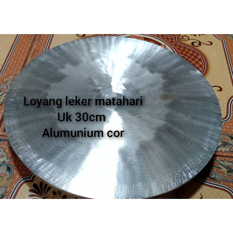 Toserba Klaten LOYANG/WAJAN/CETAKAN KUE LEKER PUTAR MATAHARI