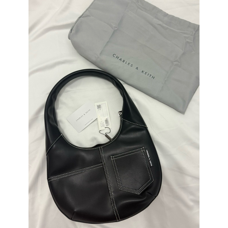 Preloved Charles & Keith Original Black Shoulder Bag