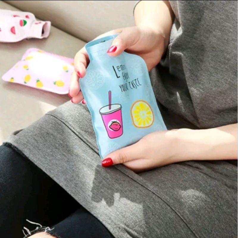 Kantong Kompres Meredakan  Sakit perut / Kantong Kompres air panas atau dingin multifungsi