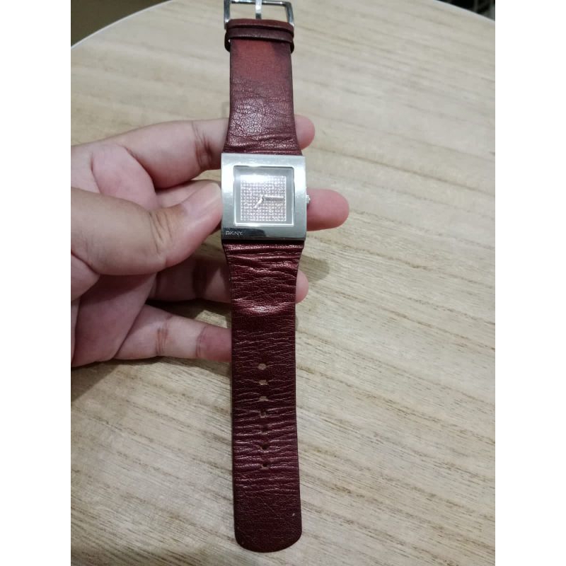 Jam tangan Wanita Gaban D*KNY inner blink Pink Preloved