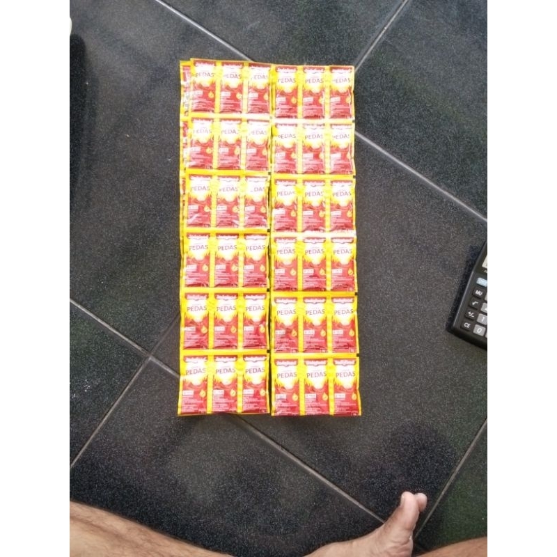 

36pc saos Saset Indofood pedas cocok sambel bekal anak2