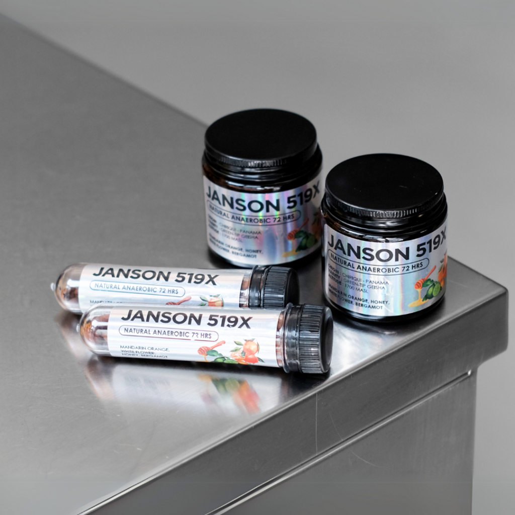 

Janson 519X Geisha Natural Anaerobic 72 Hours - Biji Kopi