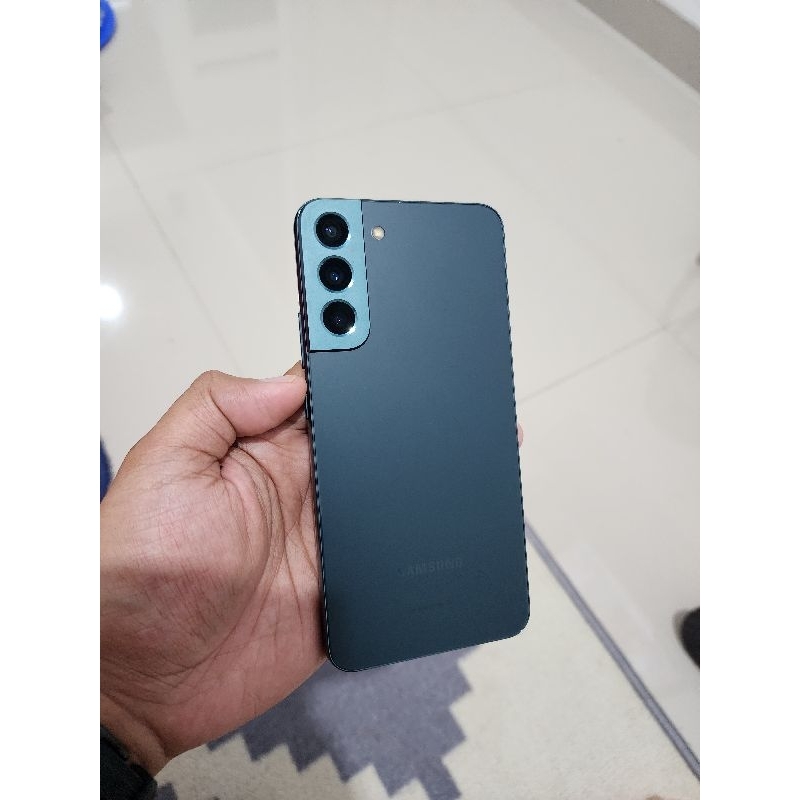 Handphone Hp Samsung S22 Plus 5G 8/256 Second Seken Bekas Murah