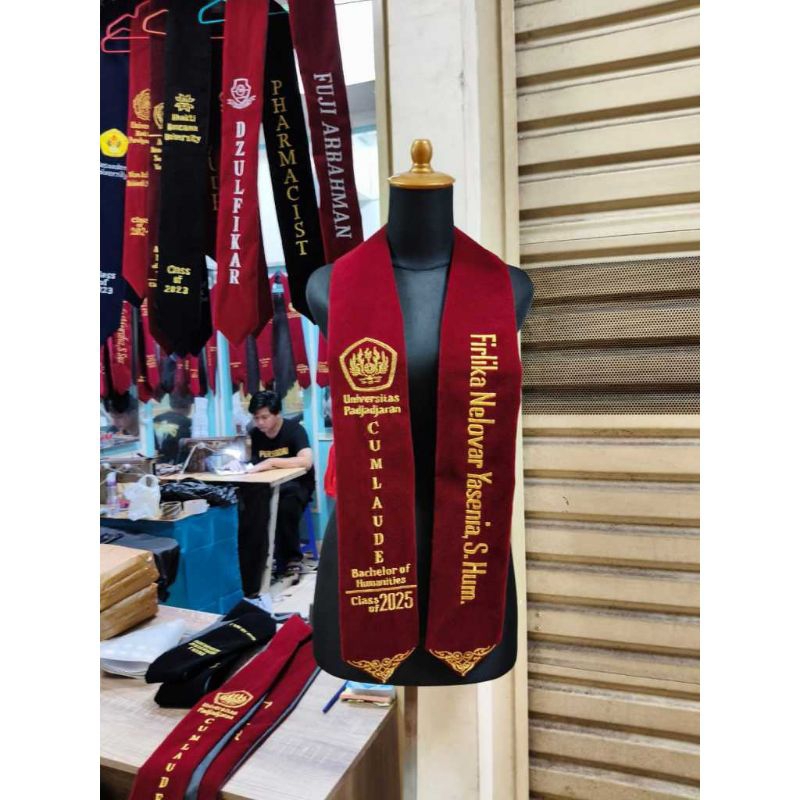 Selempang Wisuda || Selempang wisuda leher || Selempang wisuda motif batik || Selempang Wisuda Costu