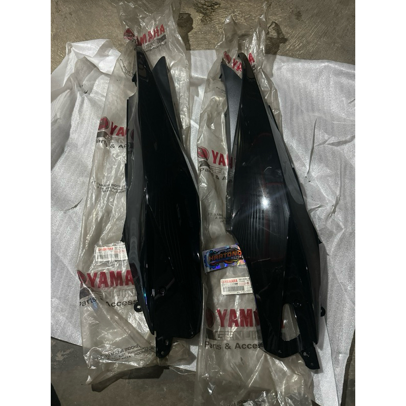body belakang jupiter mx old hitam original