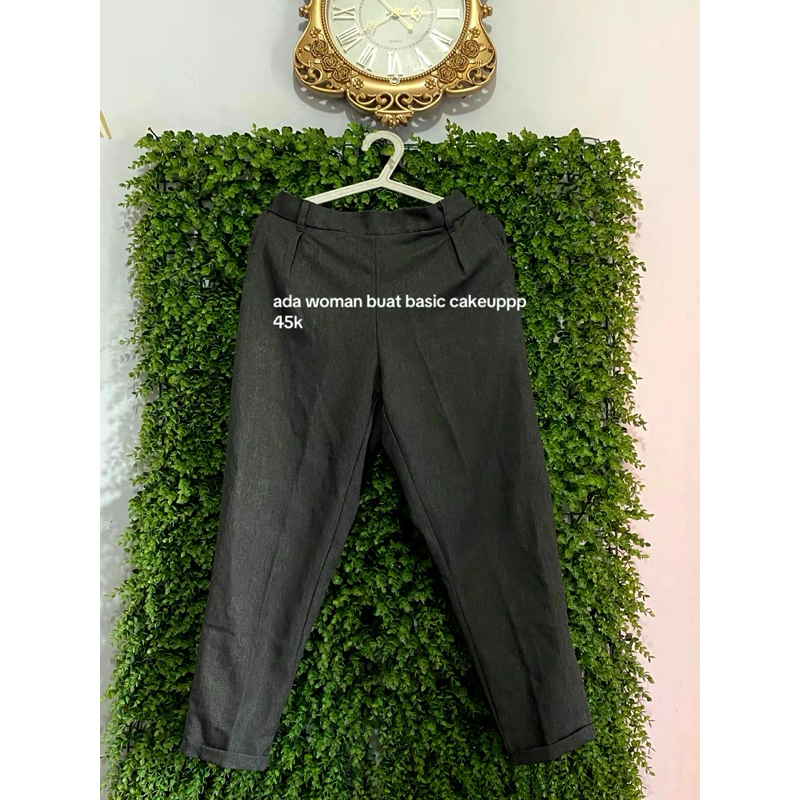 Basic celana ada woman
