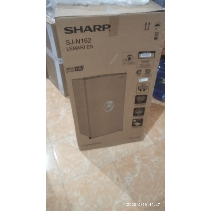 kulkas Sharp 162hs