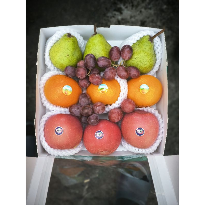 

parcel buah segar 100 rb apel jeruk anggur pir ( baca deskripsi )
