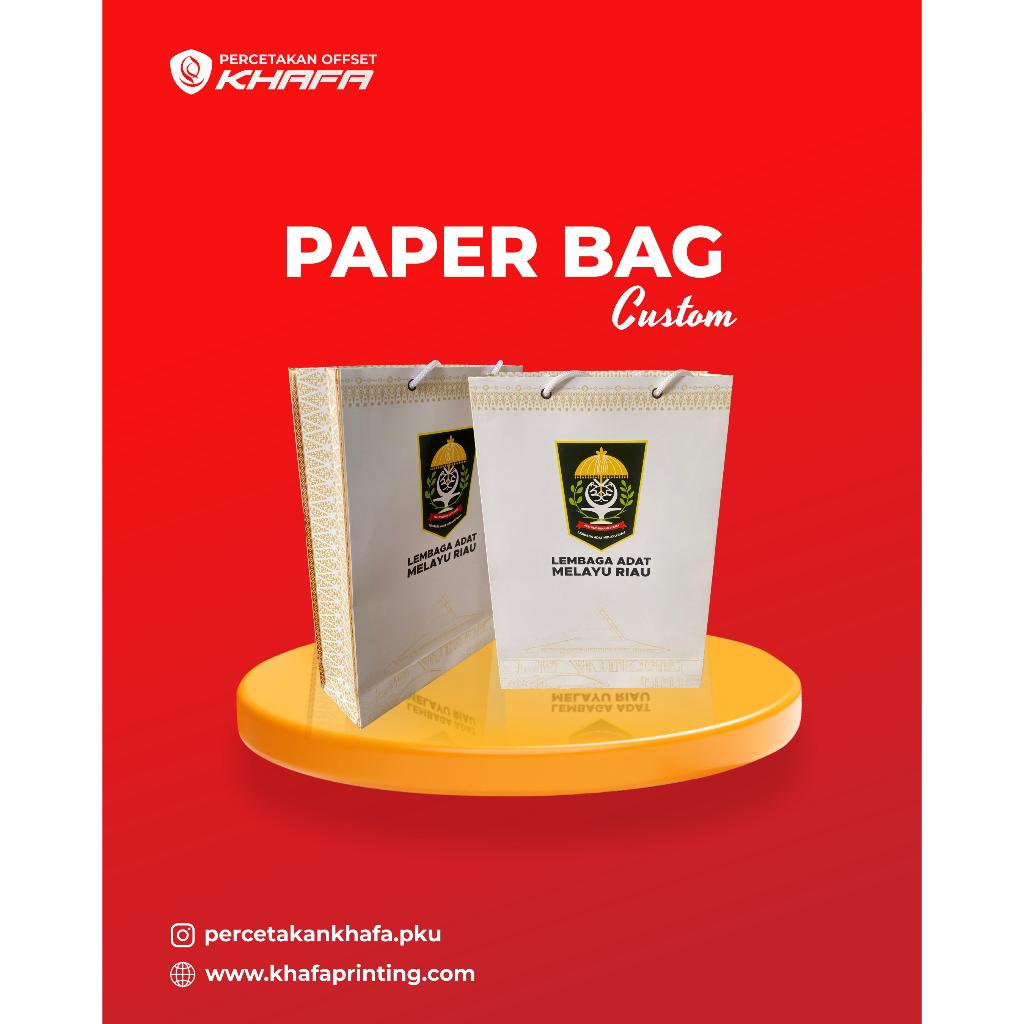 

Paper Bag 20x30x7 cm Art Carton 210 gsm