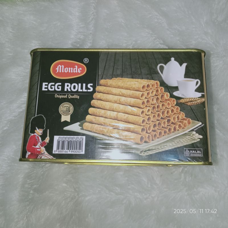Cuci gudang promo ambyar biskuit kaleng Khong Guan Nissin Tango Roma Columbia Monde egg roll Biskita