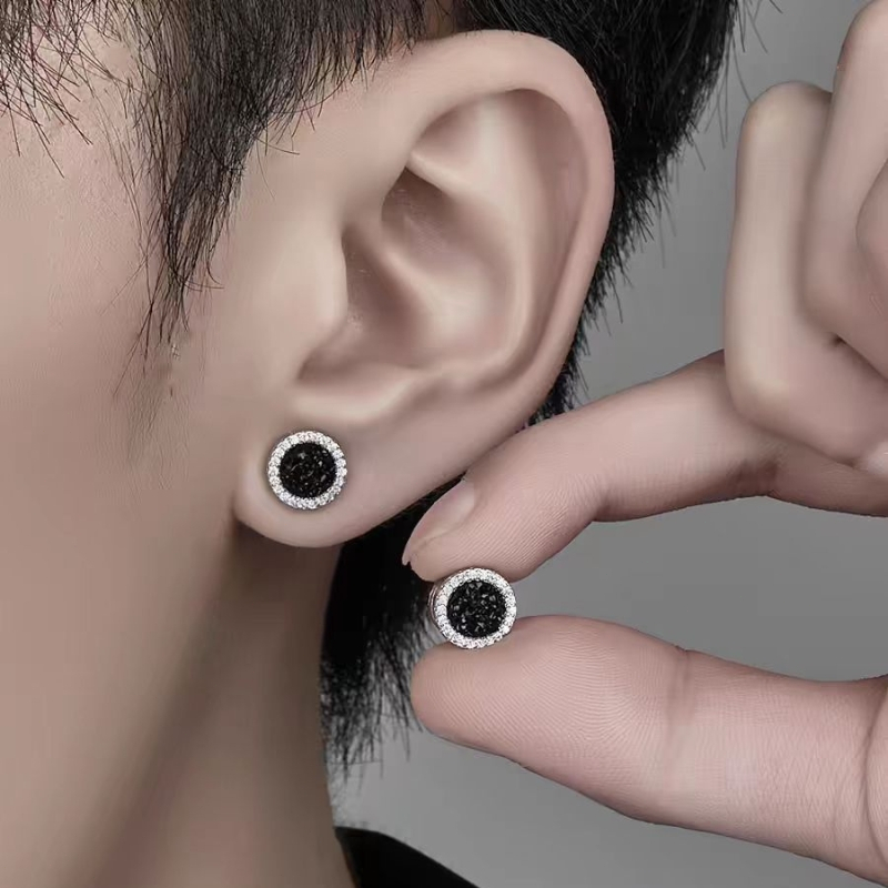 Lucky-1340 Anting Magnetik Korea Berlian - Tanpa Tindik, 100% Titanium Asli Anti Karat & Tidak Pudar