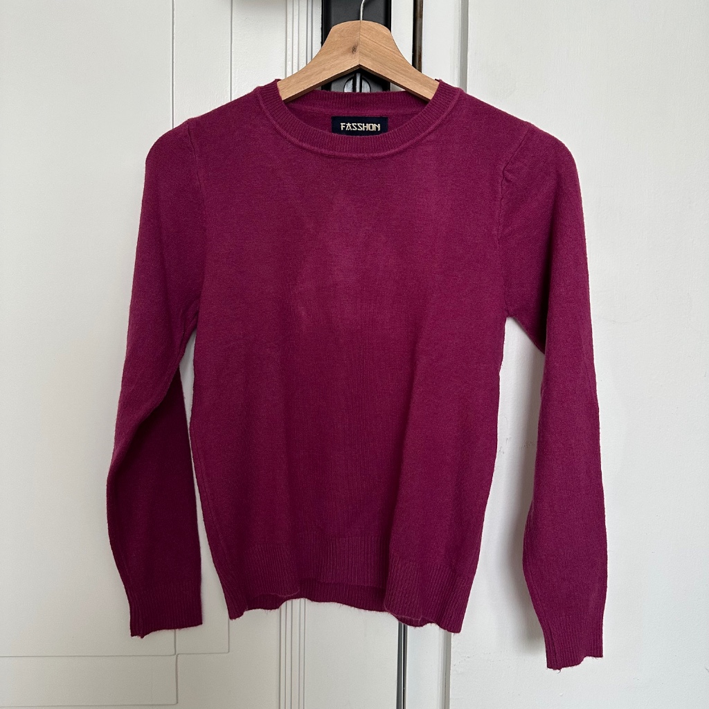 [Preloved] Fuchsia Sweater (S-M)